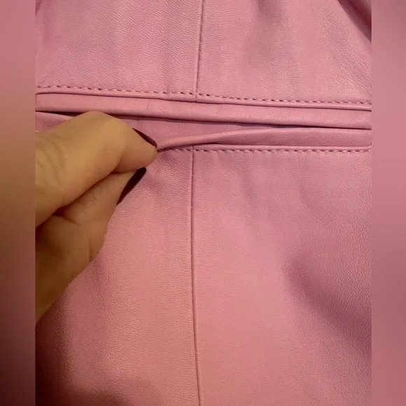 LEDERER Pink RARE Lamb Leather ShortsSize 42Made in IndiaLuxe Editon 10